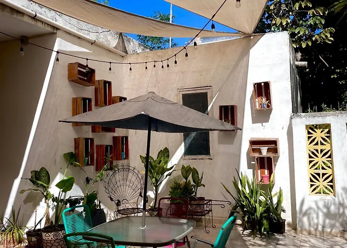 Rosa Mexicano Hostal Mérida